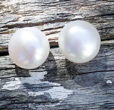 Pure white pearl studs - Ghanshyamdas Jewellers